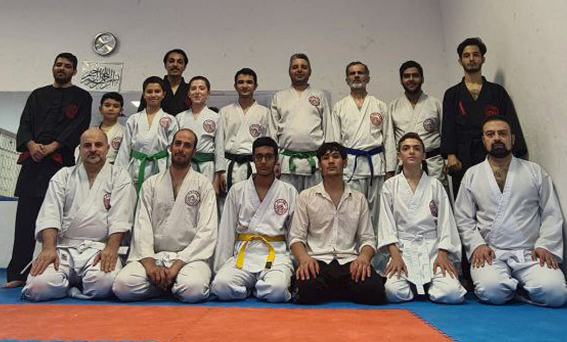 کلاس دفاع شخصی طوقانی کاتدا